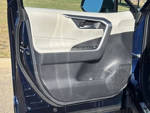 New 2025 Toyota RAV4 XLE Premium image 26