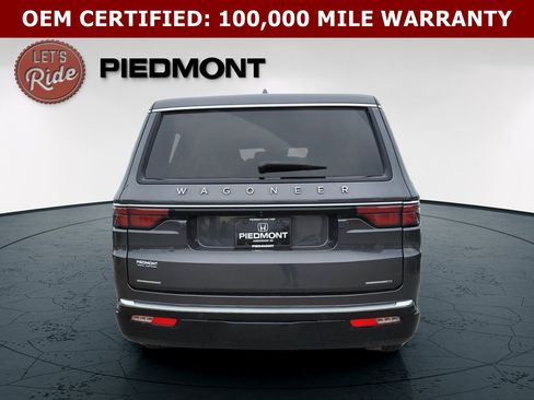 Used 2022 Jeep Wagoneer Series II AWD/4WD image 7