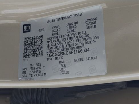 Used 2023 Chevrolet Colorado W/T image 33