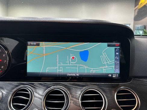 Used 2018 Mercedes-Benz E 300 4MATIC image 66
