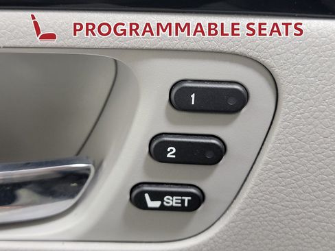 Used 2021 Honda Pilot Touring image 30