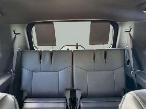 Used 2024 Lexus GX 550 w/ Accessory Package (2T) AWD/4WD image 23