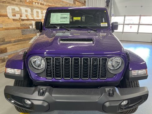 New 2026 Jeep Gladiator Sport image 7