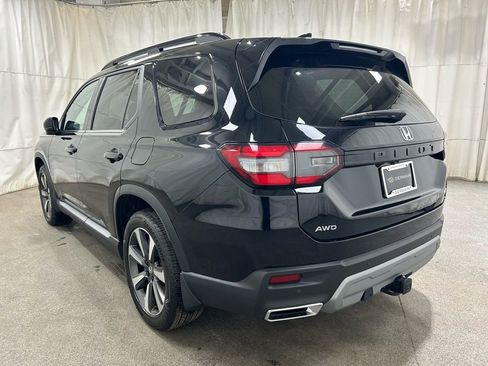 Used 2024 Honda Pilot Elite image 6