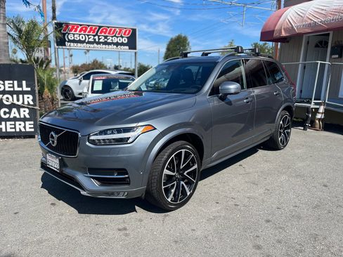Used 2019 Volvo XC90 T6 Momentum w/ Advanced Package AWD/4WD image 3