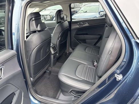Used 2025 Kia Sportage SX Prestige image 17