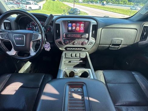 Used 2018 GMC Sierra 1500 SLT AWD/4WD image 10