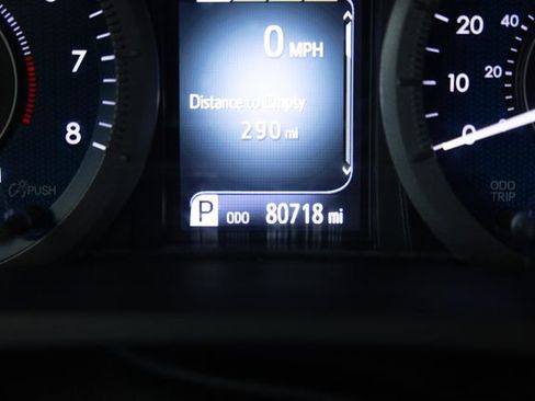 Used 2020 Toyota Sienna L FWD image 27