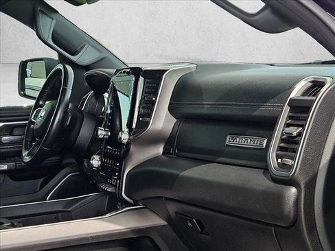 Used 2021 RAM 1500 Laramie w/ Sport Appearance Package AWD/4WD image 18