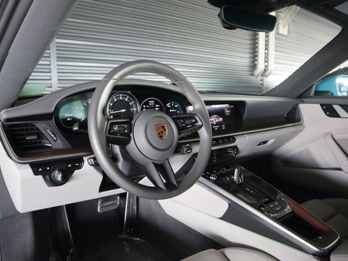 Certified 2021 Porsche 911 Carrera S RWD image 4