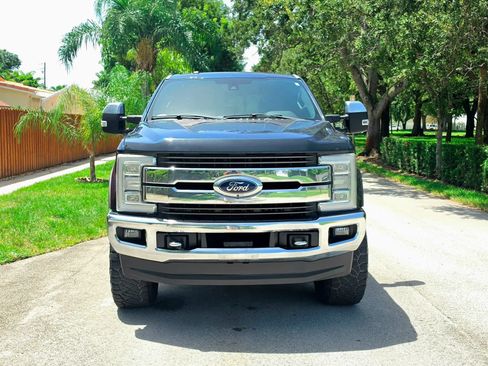 Used 2017 Ford F350 King Ranch w/ King Ranch Ultimate Package AWD/4WD image 2