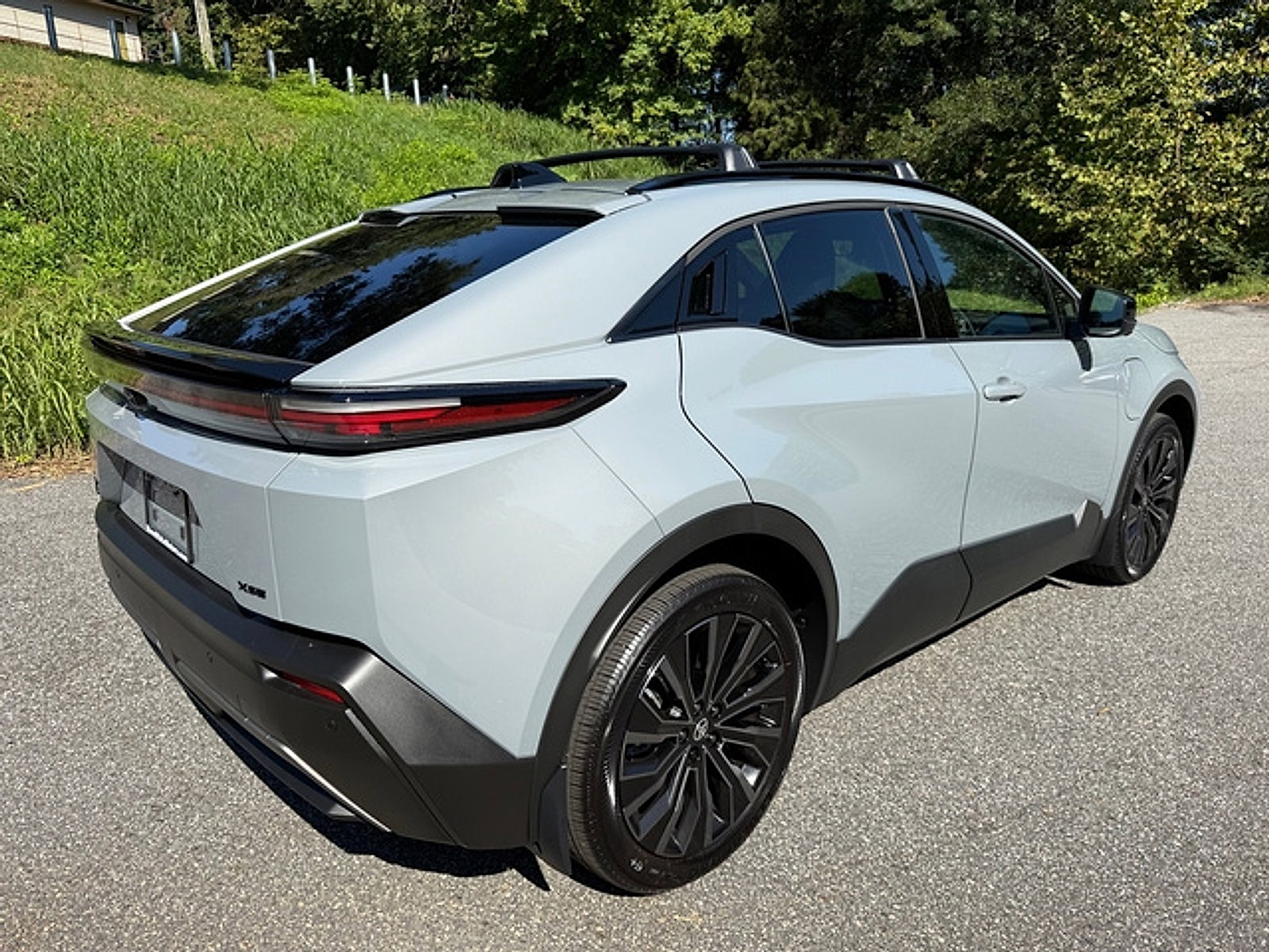 Used 2026 Toyota C-HR w/ Cold Weather Package AWD/4WD image 6