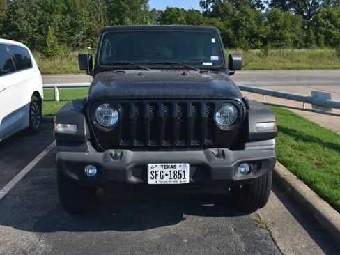 Used 2022 Jeep Wrangler Unlimited Sport AWD/4WD image 2