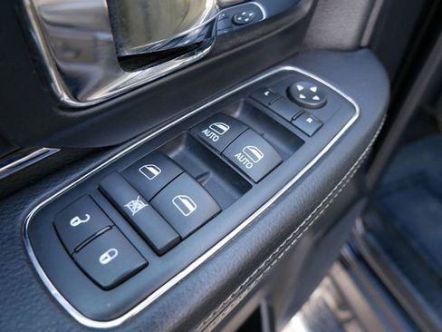 Used 2016 RAM 1500 Laramie AWD/4WD image 19