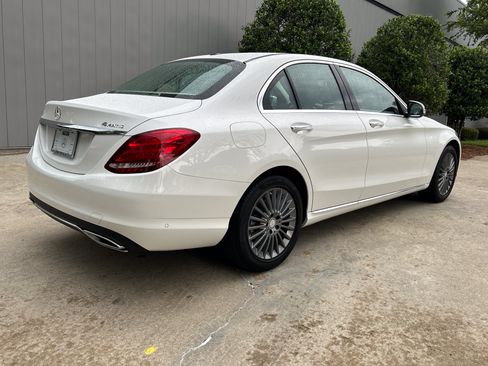 Used 2015 Mercedes-Benz C 300 4MATIC Sedan image 6