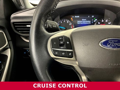 Used 2022 Ford Explorer XLT RWD image 11