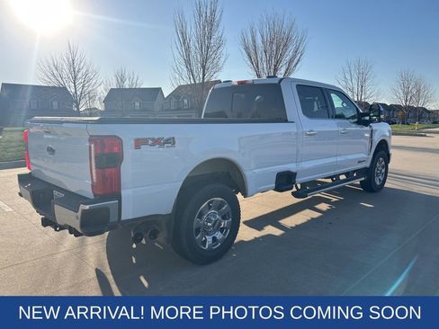 Used 2024 Ford F350 Lariat w/ Chrome Package image 5