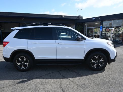 Used 2021 Honda Passport Touring image 7