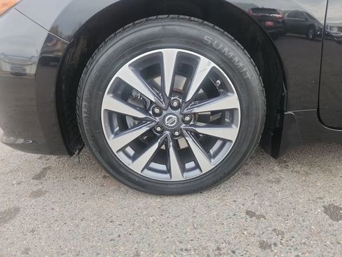 Used 2016 Nissan Altima 2.5 SL w/ 2.5 Technology Package image 30