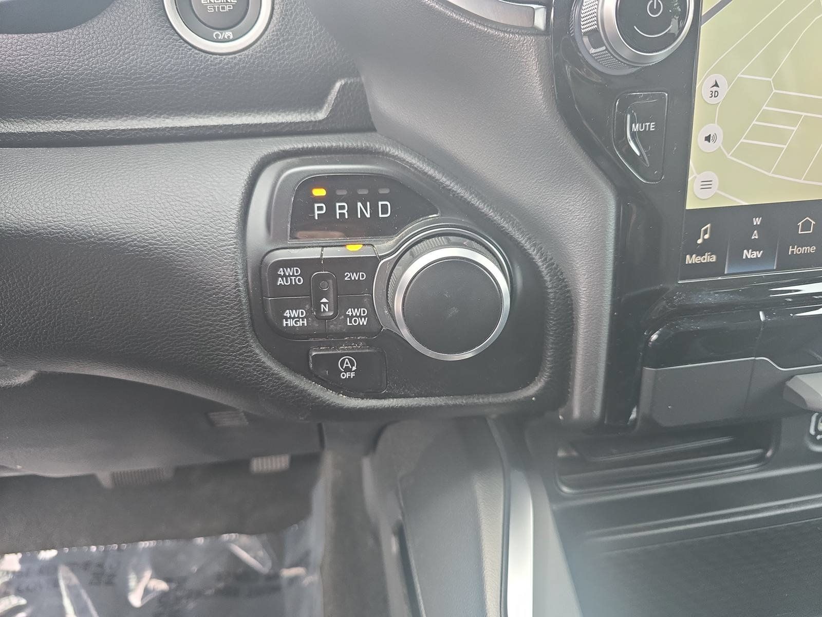 Used 2024 RAM 1500 Big Horn AWD/4WD image 25