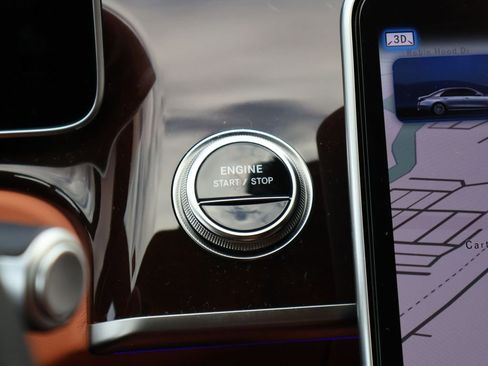 Certified 2025 Mercedes-Benz S 580e 4MATIC Sedan image 26