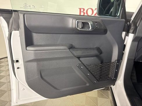 New 2025 Ford Bronco Badlands image 17