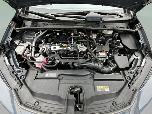 Used 2023 Toyota Prius XLE FWD image 31