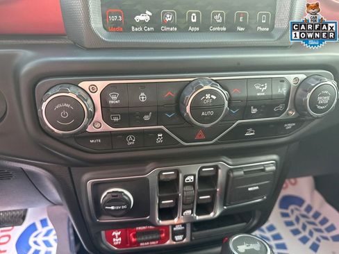 Used 2023 Jeep Wrangler Unlimited Rubicon w/ Cold Weather Group image 21