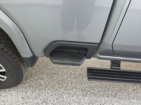 Used 2024 GMC Sierra 2500 Denali Ultimate w/ Max Trailering Package image 17