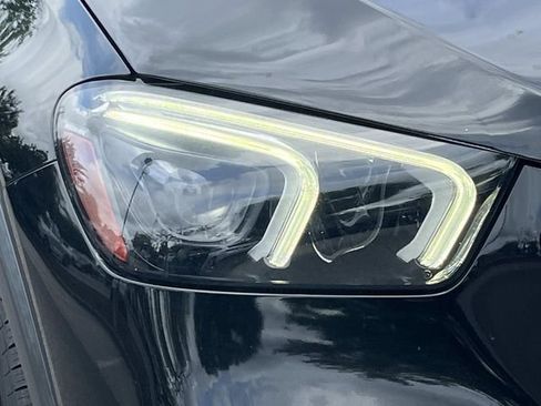 Used 2020 Mercedes-Benz GLE 350 4MATIC image 9