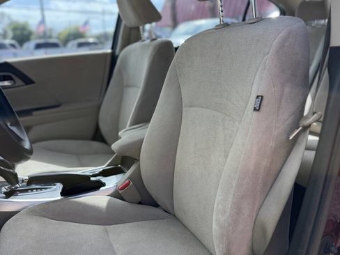 Used 2013 Honda Accord LX image 8