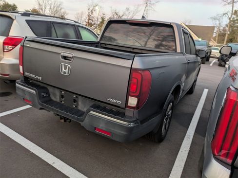 Used 2018 Honda Ridgeline RTL-T image 6