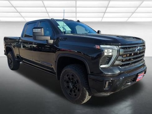 Used 2024 Chevrolet Silverado 2500 High Country w/ High Country Premium Package image 1