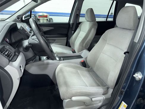 Used 2019 Honda Pilot LX image 15