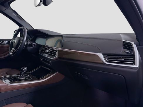 Used 2022 BMW X5 xDrive40i w/ Premium Package image 31