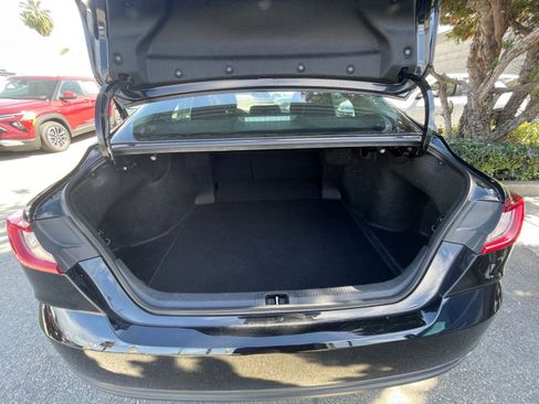 Used 2025 Toyota Camry LE image 30