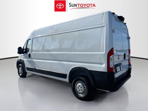 Used 2025 RAM ProMaster 2500 w/ Convenience Group FWD image 6
