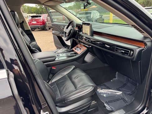 Used 2020 Lincoln Aviator Reserve w/ Equipment Group 202A AWD/4WD image 31