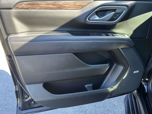 Used 2022 Chevrolet Tahoe LT image 15