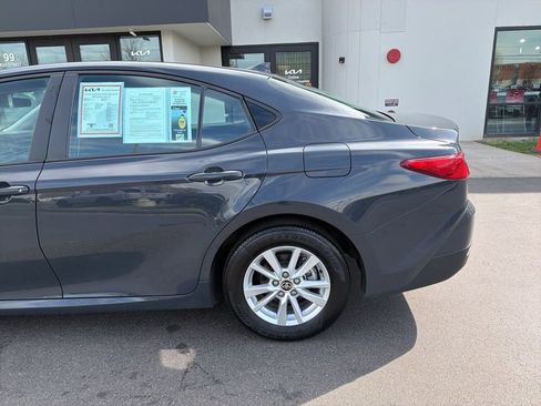 Used 2025 Toyota Camry LE FWD image 8