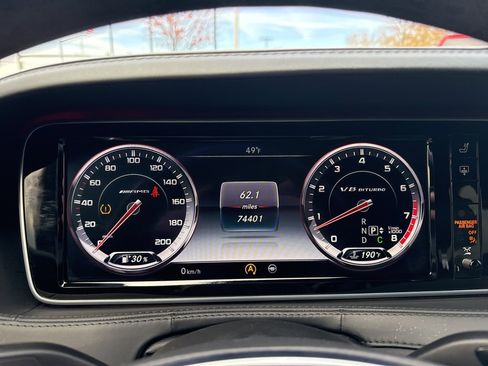 Used 2015 Mercedes-Benz S 63 AMG 4MATIC Sedan image 10