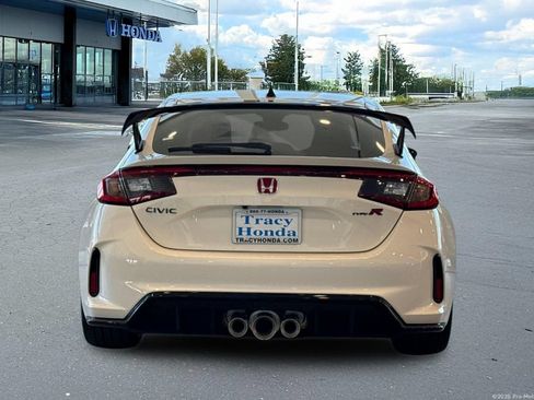 New 2026 Honda Civic Type R image 8