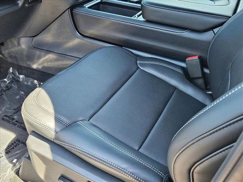 New 2026 Ford Expedition Platinum AWD/4WD image 4