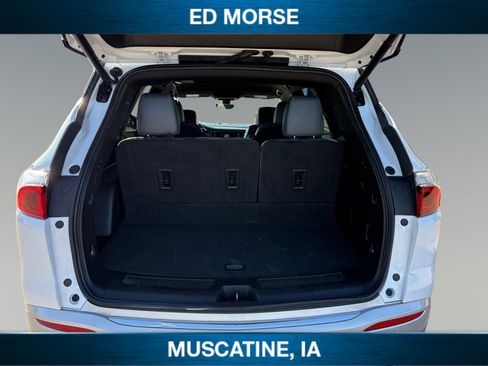 Certified 2024 Buick Enclave Premium image 18
