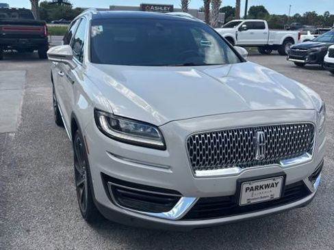 Used 2020 Lincoln Nautilus Reserve w/ Equipment Group 202A AWD/4WD image 3