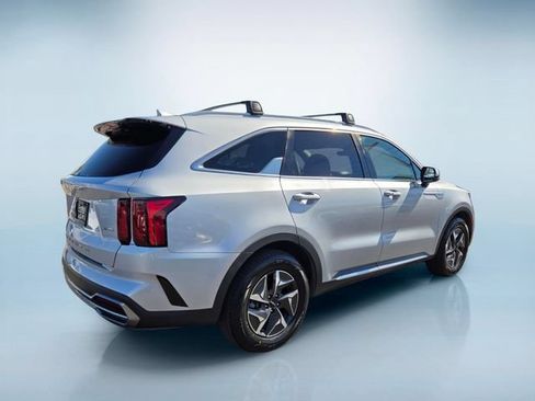 Used 2022 Kia Sorento S AWD/4WD image 4