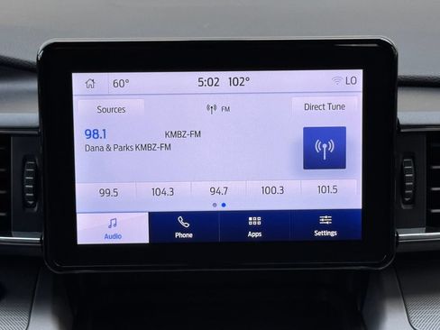 Used 2023 Ford Explorer XLT w/ Equipment Group 202A AWD/4WD image 24