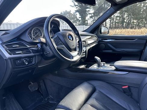 Used 2018 BMW X5 xDrive50i image 18