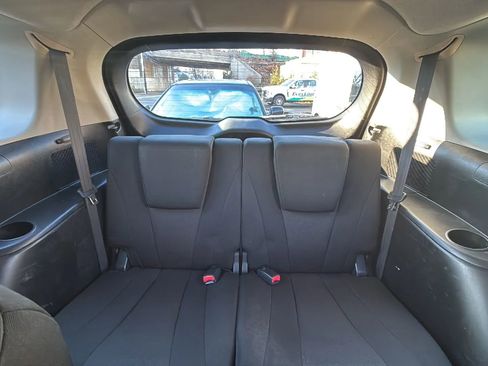 Used 2014 MAZDA MAZDA5 Sport image 29