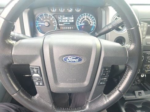 Used 2013 Ford F150 XLT w/ XLT Chrome Pkg image 8